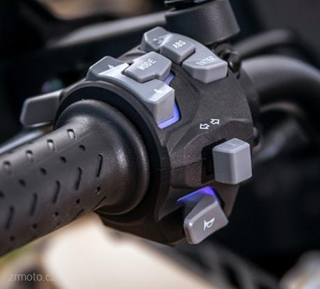 VOGE 625 TOURING ŽLUTÁ/POUŠTNÍ Euro 5+